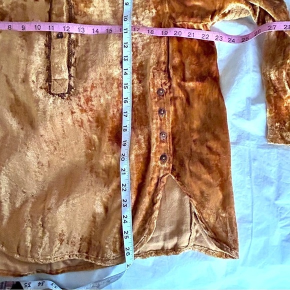 TRU LUXE Washed Velvet Embroidered Placard Button Neck Tunic Gold Long Sleeve S - Picture 7 of 9